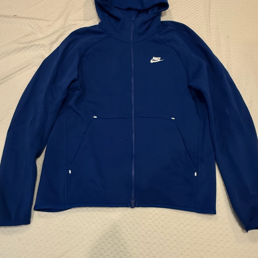 Nike Men's Deep Blue Performance Jacket
